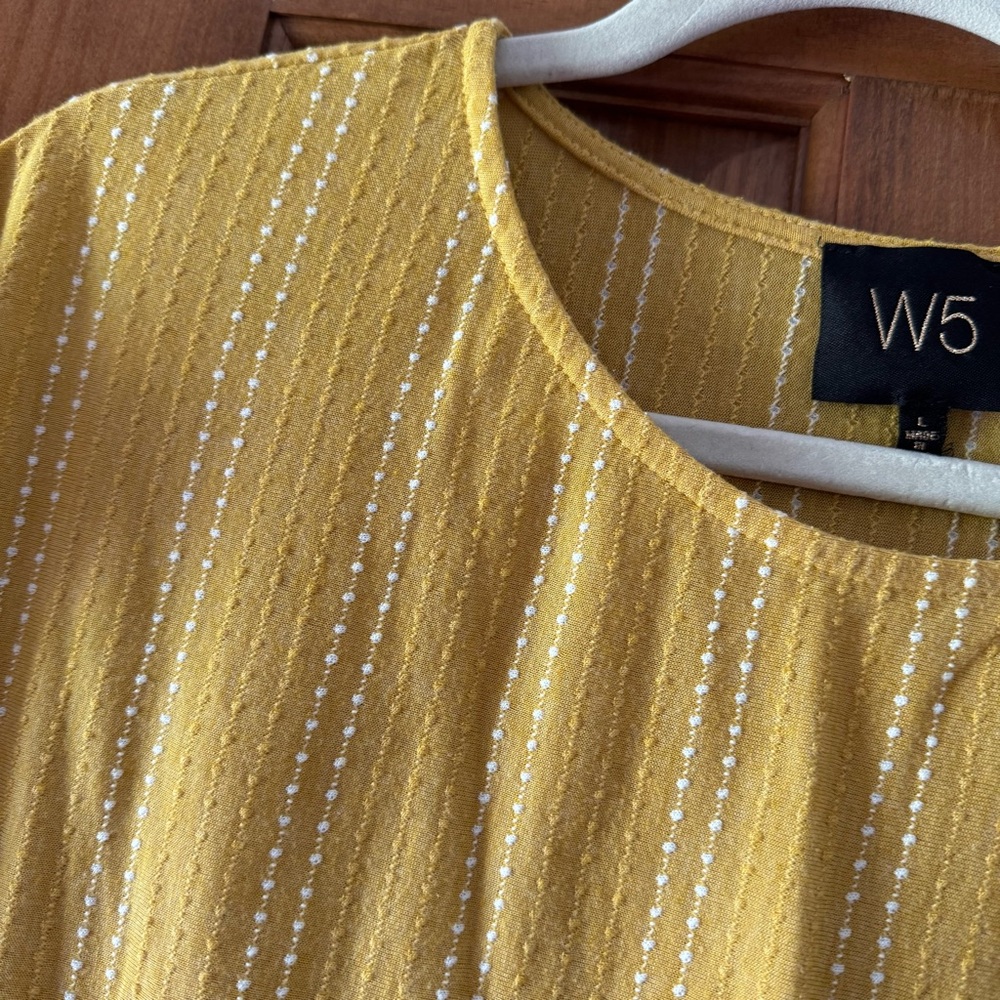 W5 By Anthropologie Shirt Womens Large Mustard Yellow Striped Twist Front Top - Picture 3 of 4